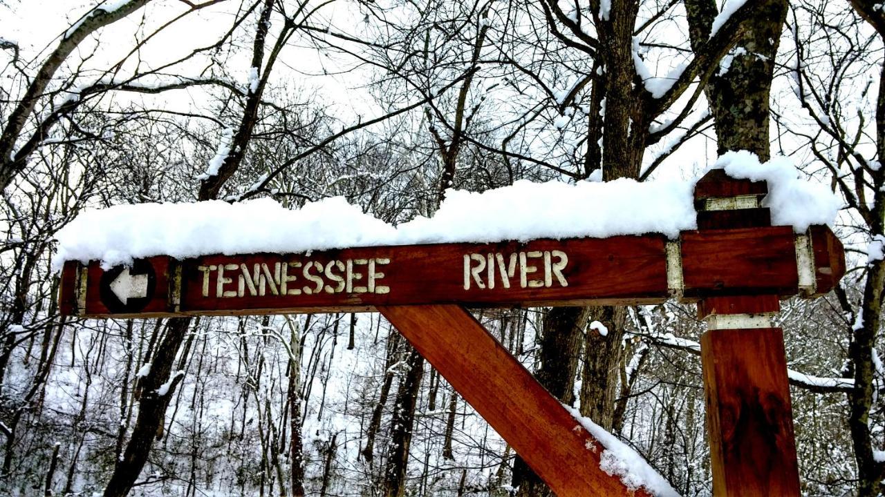 Elder Mountain Room At Tennessee Riverplace Чатануга Екстериор снимка
