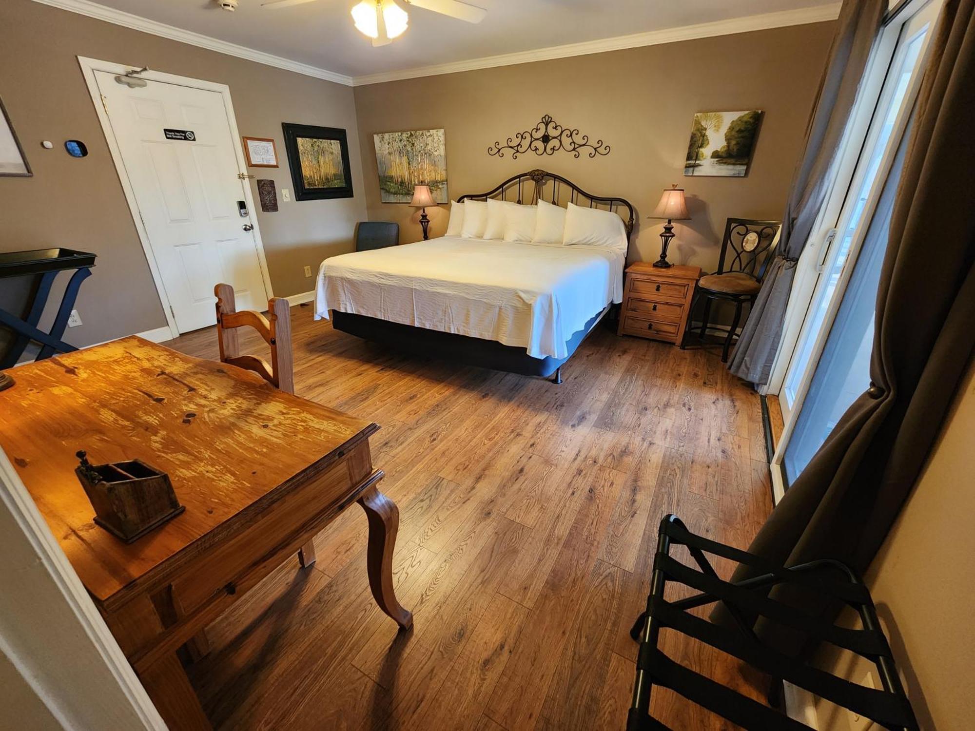 Elder Mountain Room At Tennessee Riverplace Чатануга Екстериор снимка